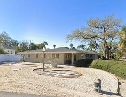  Gulfview Dr