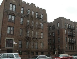  E 35th St