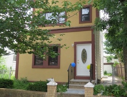  E 35th St