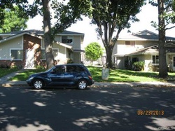  Knollwood Ave