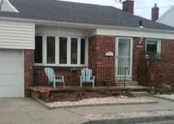  Kirkwood St
