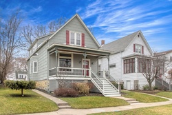  Highland Ave