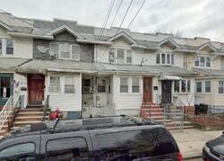  76th St