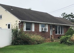  Pine Ave