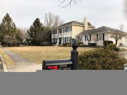  Chalet Dr