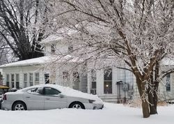  W Main St