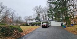  S Parker Dr