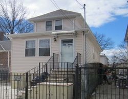  157th St