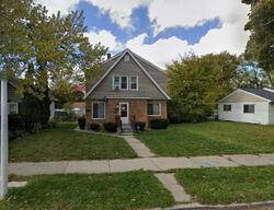  N 44th St