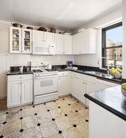  E 90th St Apt 9e