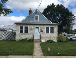  Walnut Ave E