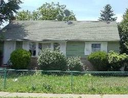  Myers Ave