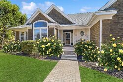 Peconic View Ct