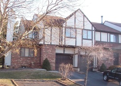  Cambridge Dr