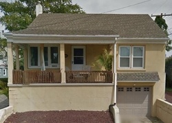  Beach Ave