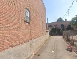  W Maypole Ave