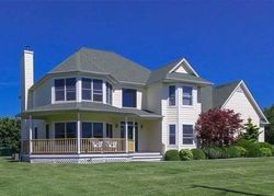  Little Peconic Bay Ln