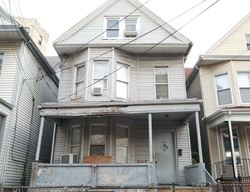  Grand Ave