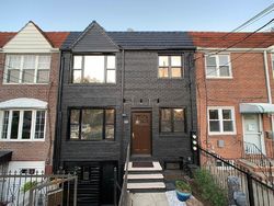  204th St
