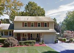  Meadowview Dr