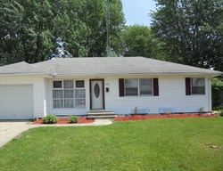  Sylvan Ln