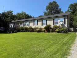  Holland Cir
