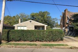  Marshall Ave