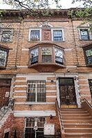  W 138th St