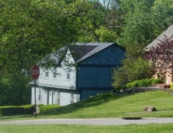  Royalgreen Dr