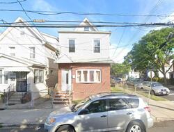  Lakewood Ave