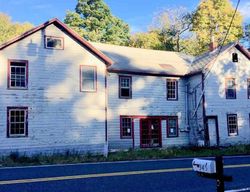  W Saugerties Rd
