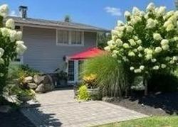  Scotchpine Dr