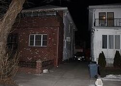  Laurel Ave