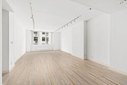  E 76th St Apt 7a