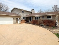  Lake Side Dr