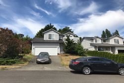  37th Ave Ne