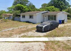  Nw 15th St