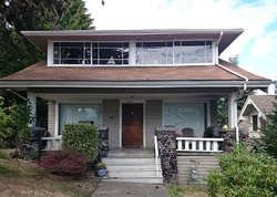  S Irving St