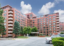  Arlington Blvd Apt 63