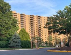  Yoakum Pkwy Unit 217