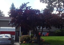 E 63rd Ave