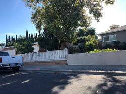  Gillet Ave