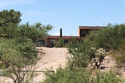  S Cactus Thorn Ln