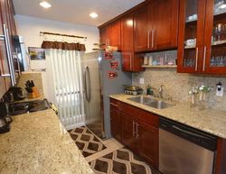  Ellis St Apt 17