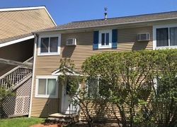  Flax Hill Rd Apt 17