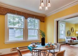  Boren Ave Apt 19