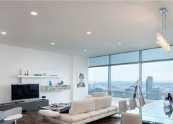  W Olympic Blvd Unit 4