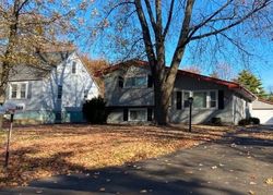  N Maple Ave