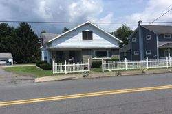  Main St