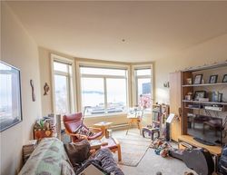  1st Ave Apt 511